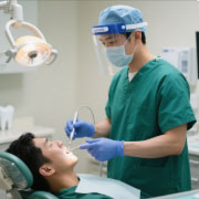 Dr. Robert Kwon
